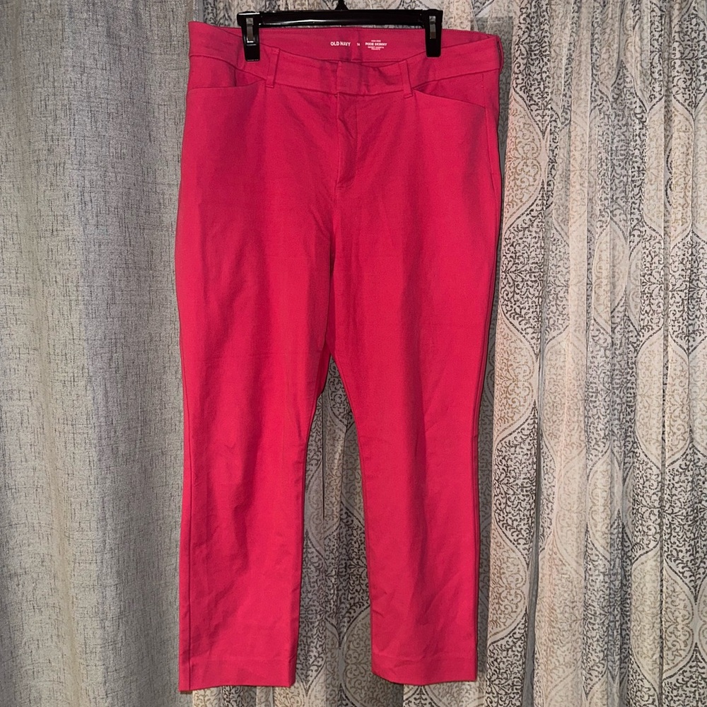 Bright Pink Old Navy High Rise Skinny Pixie Pants